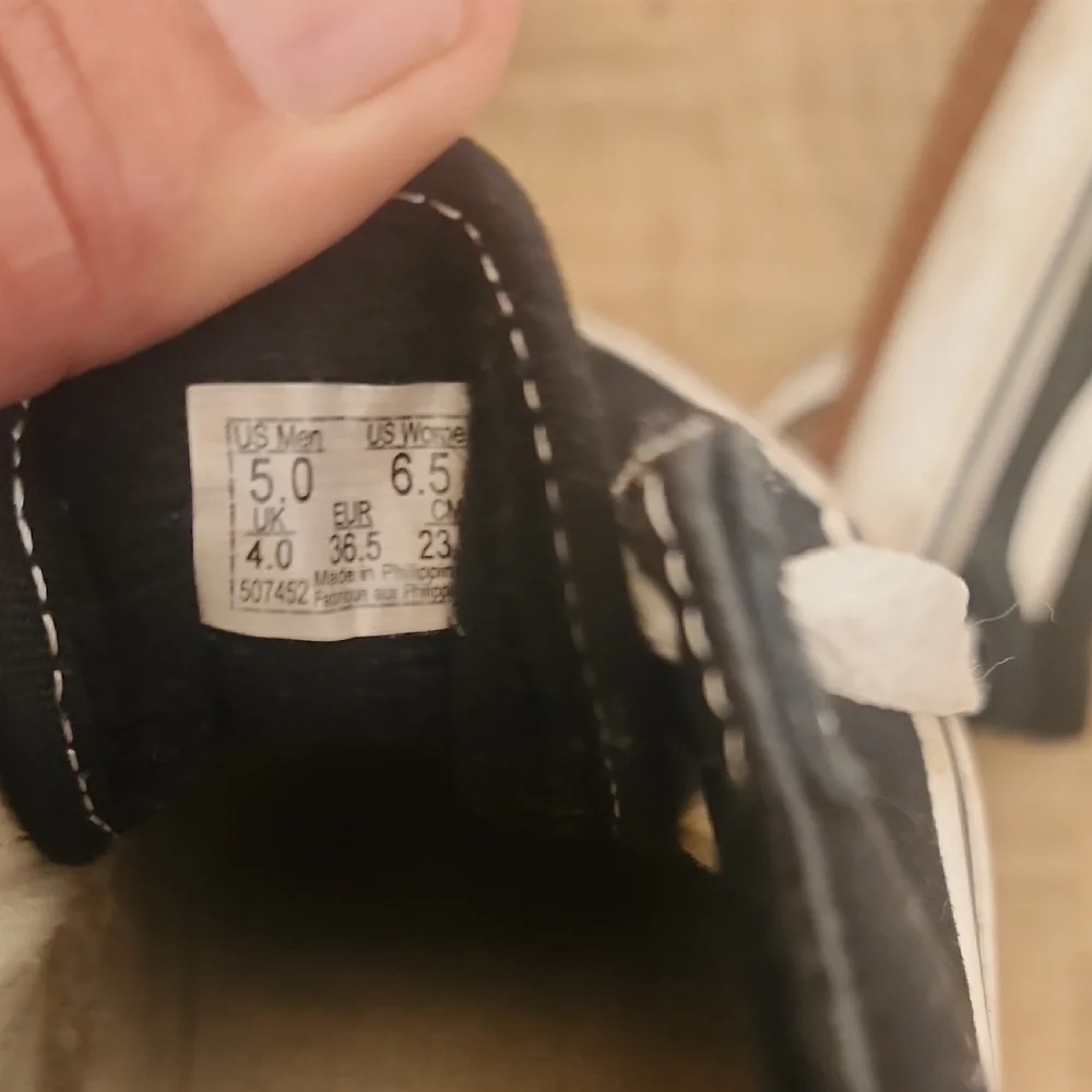 Vans Old Skool Black White Sneakers Classic Side Stripe Skate Shoes - Picture 6 of 7